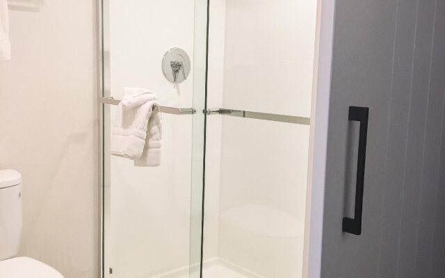 Fairfield by Marriott Inn & Suites Providence Airport Warwick