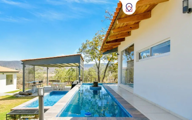 Agave House Pool and BBQ