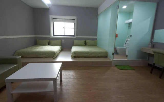Traveler B&B