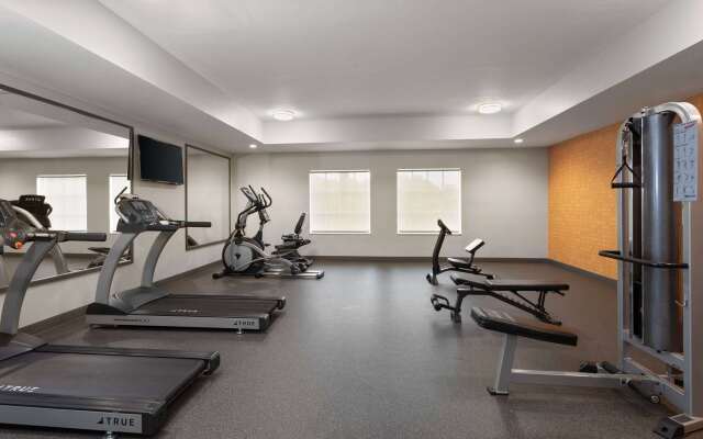 La Quinta Inn & Suites by Wyndham Ft. Pierce