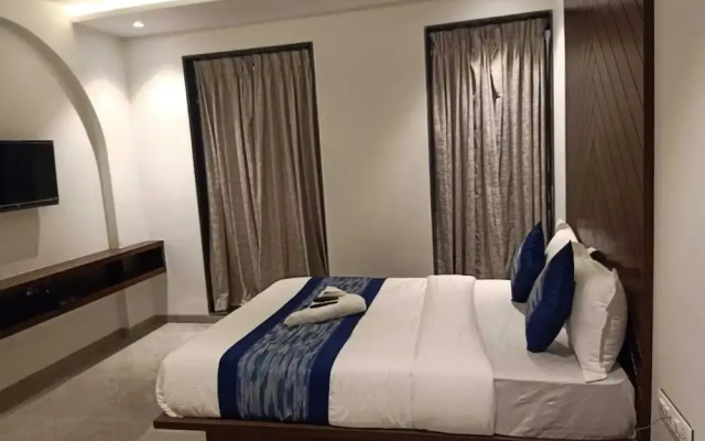 Hotel Flora Suites