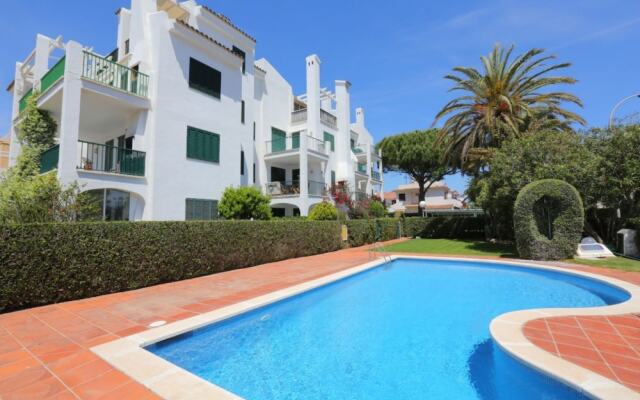 Apartamento Comodo Para 4 Personas en Cambrils