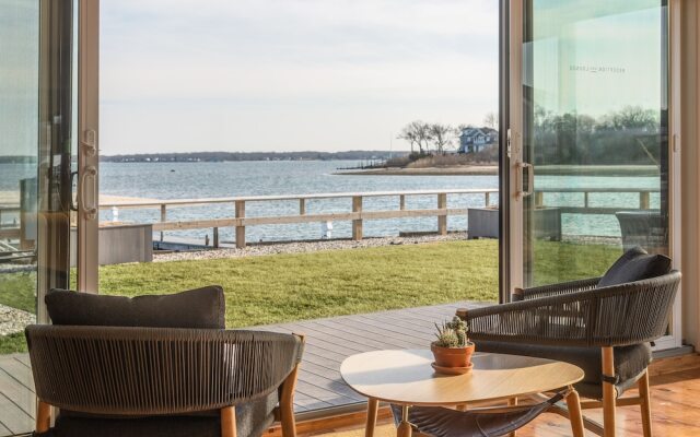 The Shoals Suites and Slips