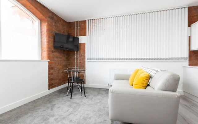 Platform Theatre Studio