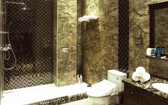 Soyol Hotel