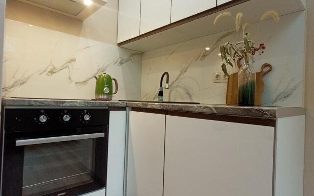 Apartments in the Sapphire residential complex on Kaspiyskaya 68