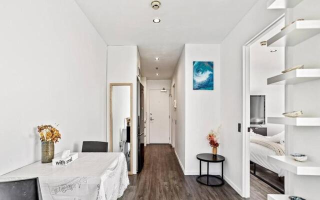 Modern One Bedroom Apartment In Auckland Central