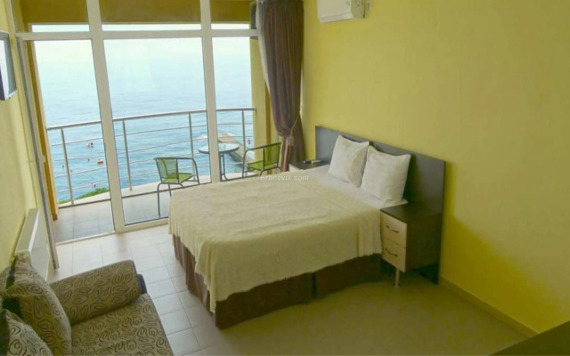 Legenda gostinitsa (Alushta)