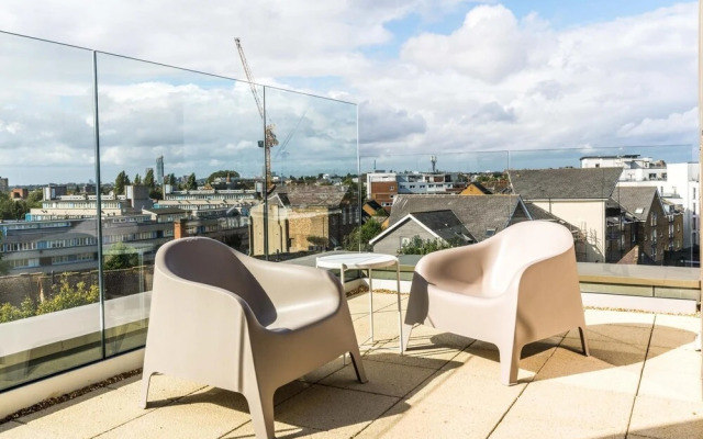 Luxury 2BD Flat W/terrace and Amazing Views