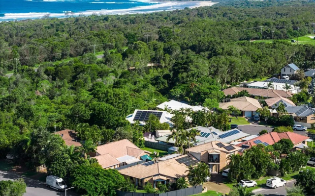 Ultimate Beachside Haven in Cabarita - Pet Friendly