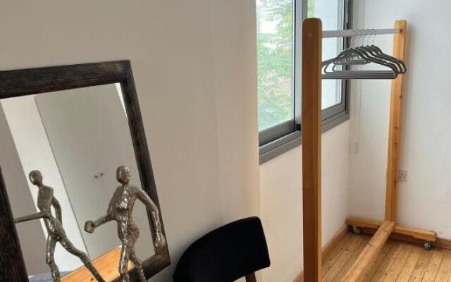 APHRODITE: Renovated 2-Bedroom apartment in Nicosia