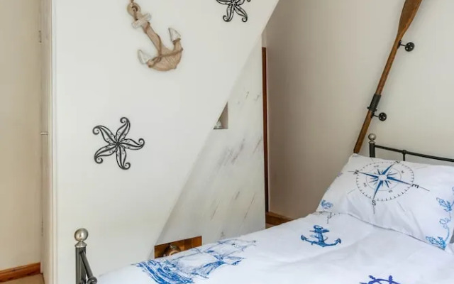 Stylish 2Bd Family Hideaway In Dover