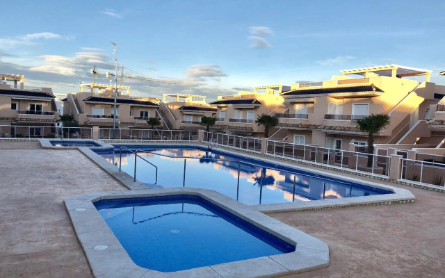 Penthouse Punta Prima Indoor & outdoor pool