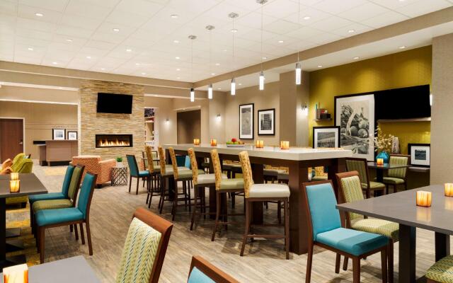 Hampton Inn by Hilton Edmonton/Sherwood Park