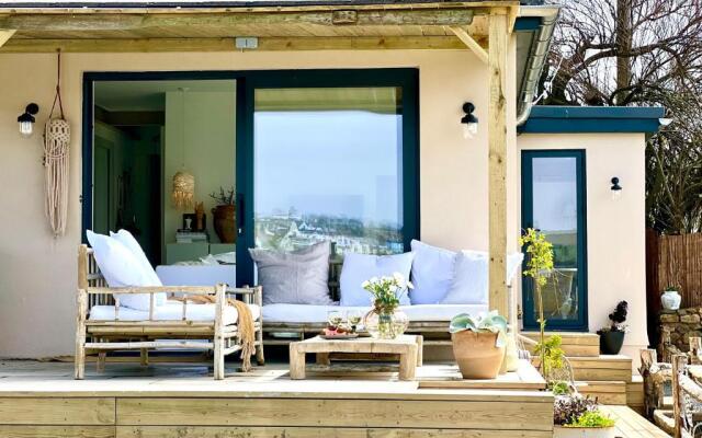 Pearl Beach House