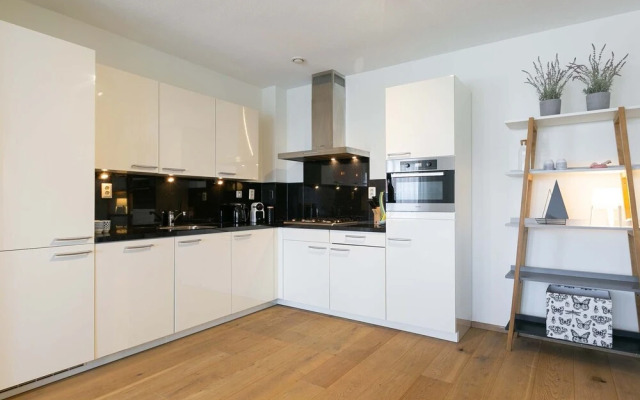 Modern Apartment Close to the Beach and the sea