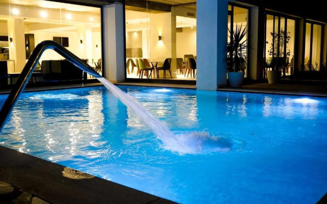 Lescure Business Hôtel and SPA