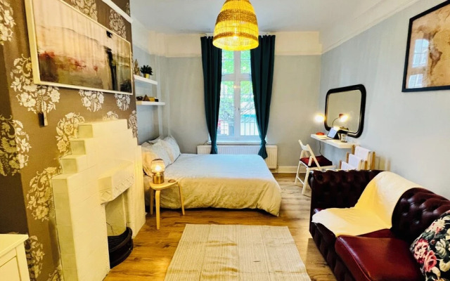 Rest Boutique Notting Hill