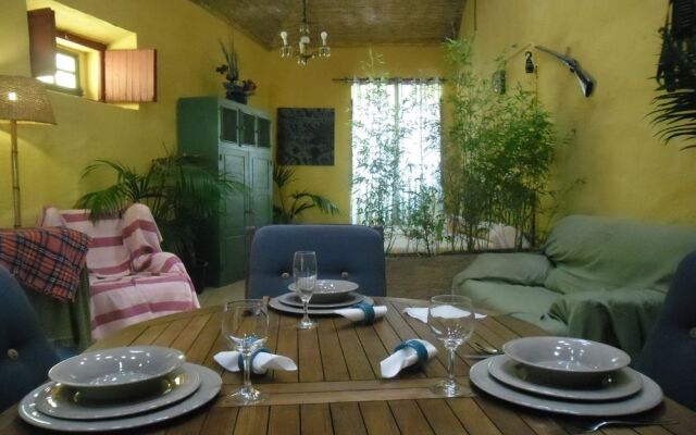 Casa Mestre Guesthouse