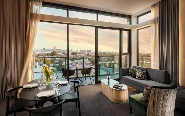 Majestic M Suites