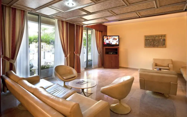 Paolo Hotel