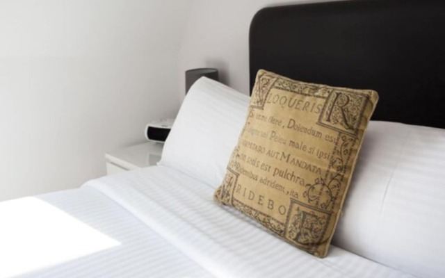 The White Horse Hotel