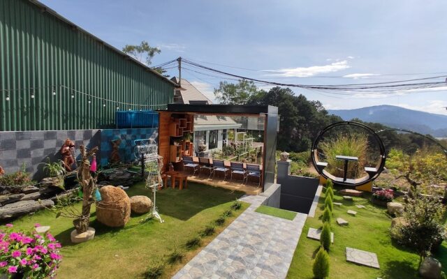 Elysian Homestay - Hostel