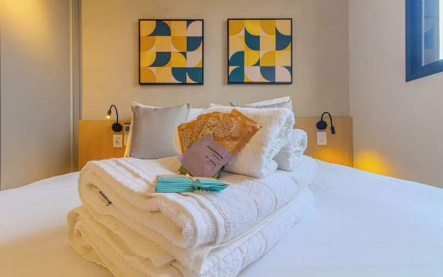 Nex One Nhambiquaras