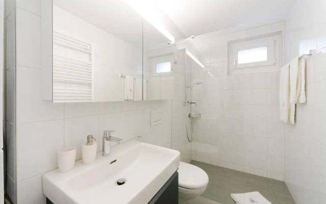 RELOC Serviced Apartments Wallisellen Bhf.