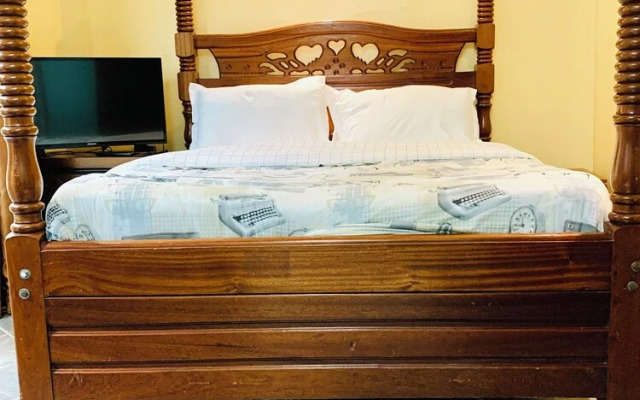 Nairobi Inn