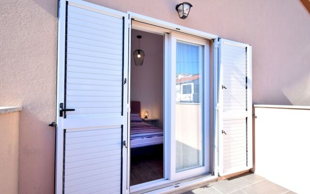House Ante