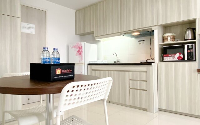 Cozy And Nice Studio At Azalea Suites Apartment