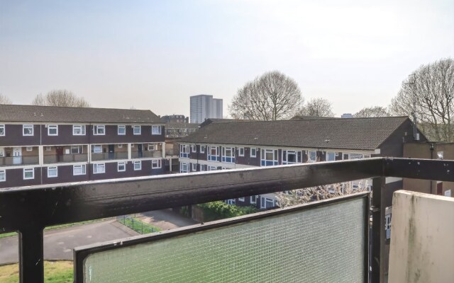 Malmesbury Road
