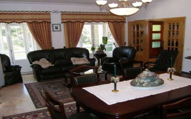 104200 - Villa in Sintra