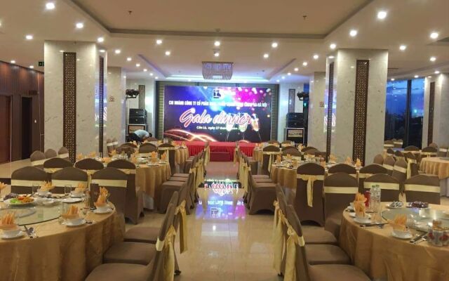 Holiday Cua Lo Hotel