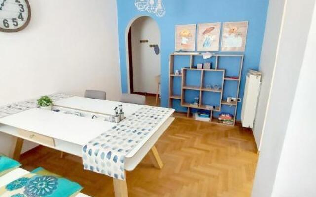 Noelli Cozy And Modern Apartment