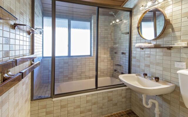 Bundilla 4- Townhouse with Sauna