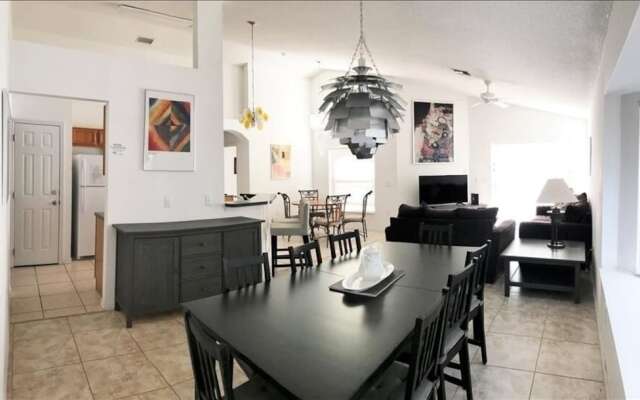 402 Park Place House