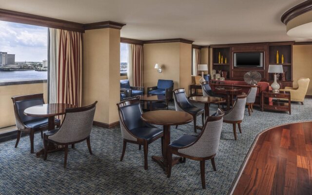 Sheraton Norfolk Waterside Hotel