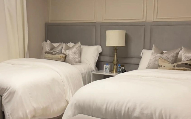 The Key - Luxury Apartment