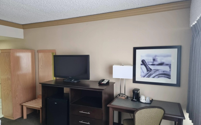 Travelodge by Wyndham Trois-Rivieres