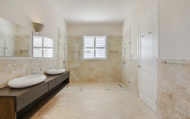 Stunning 6BR Villa With Ocean View in Cap Cana