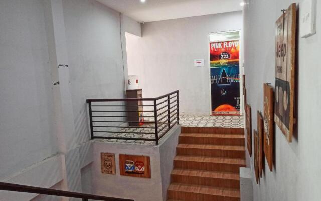 OYO 3283 Bwalk Hotel