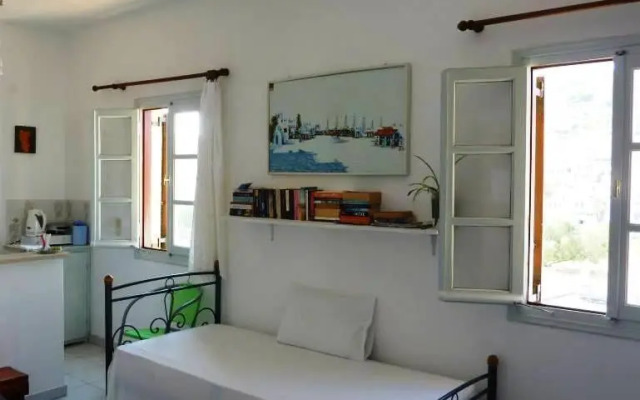 Marietta Studios Patmos