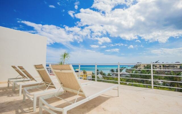 Abrazo Del Mar 3 Bedroom Condo