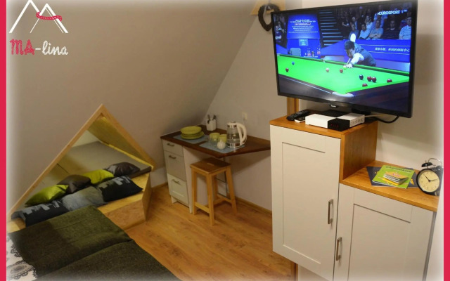 MA-lina Apartament i Pokój Gościnny