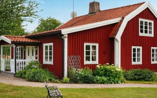 Holiday Home Blomstermåla