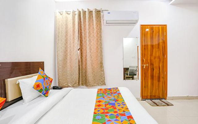 Fabhotel Ks Grand