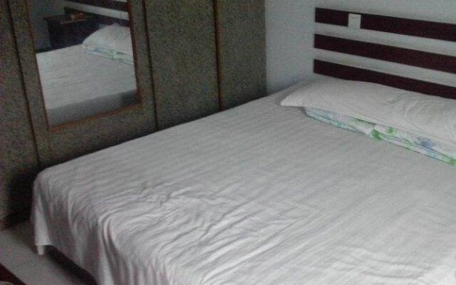 Julong Hotel