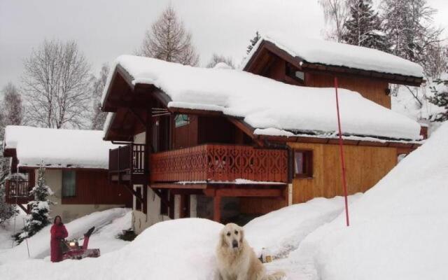 Beau chalet au départ des pistes 108077